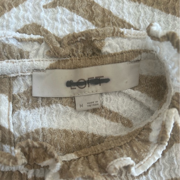 Ann Taylor Loft Tan and White Zebra Print Sleeveless Blouse (M) - Picture 6 of 6